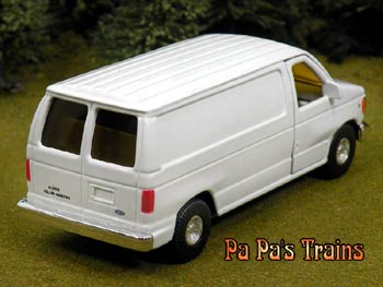 Die Cast Ford Econoline Panel Van O Scale 143 By Metallic Team  